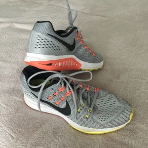 Nike Zoom Structure 19